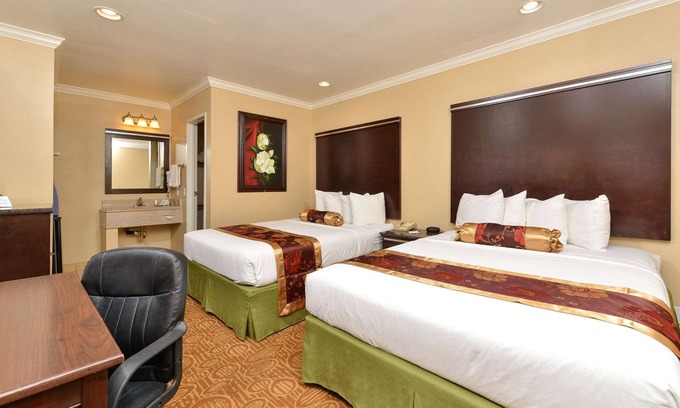 Del Cerro Hotel | Rodeway Inn San Diego Near SDSU