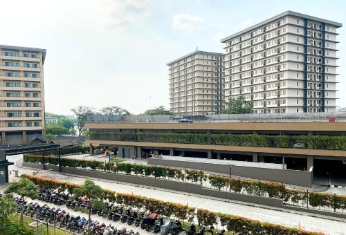 Cikarang Apartamento | Rokumi Luxury Court Condominium