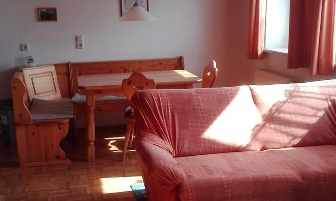 Schwarzenbach am Wald Apartamento | Rollstuhlgeeignetes Feriendomizil (60qm) auf Bauernhof mit vielen Freizeitmöglichkeiten