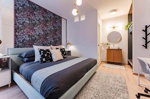 Roma Sur Casa | Roma Splendor Spacious Family Haven