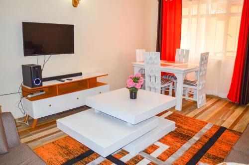 Nairobi Apartamento | Roma Stays - Unique 1 bedroom at Lifestyle Residency near Luke Hotel along Thika Road