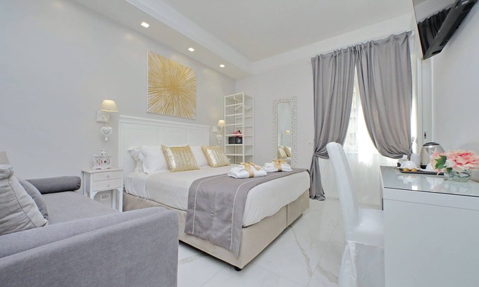 Cinecitta Casa | Roman Holiday Charming