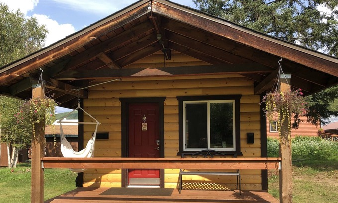 Fairbanks Cabina | Escapada romántica de Alaska! Acogedora Aurora Log Cabin en Hot Springs cerca de Fairbanks