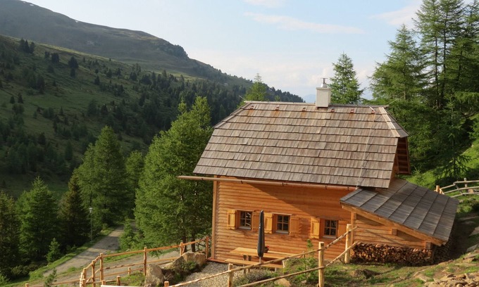 Ramingstein Chalet De Esquí | Almchalet romántica con Zirbenholzpanoramasauna biosfera parque Lungau