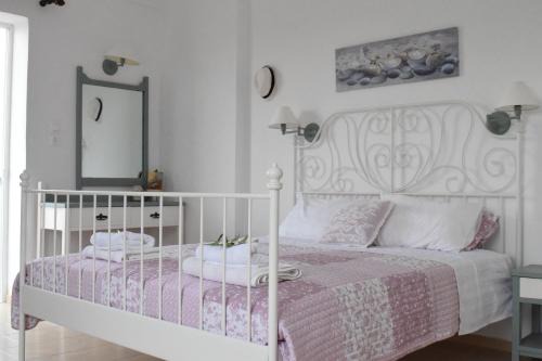 Adelianos Kampos Apartamento | Romantic Apartment
