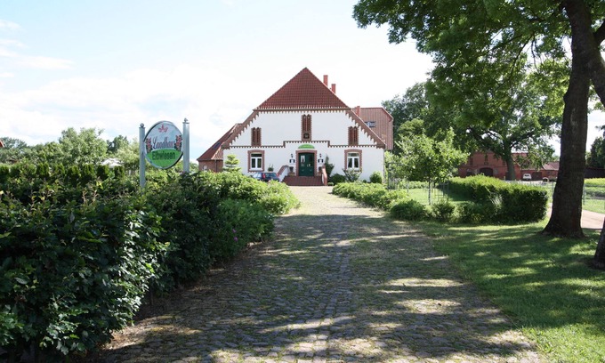 Gulstorf Apartamento | Romantic apartment for 15 Pers.im Landhaus Elbwiesen, 180sqm