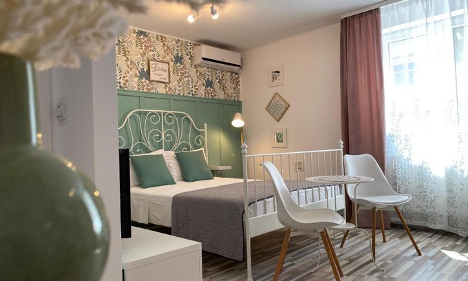 Timisoara Apartamento | Romantic Apartment