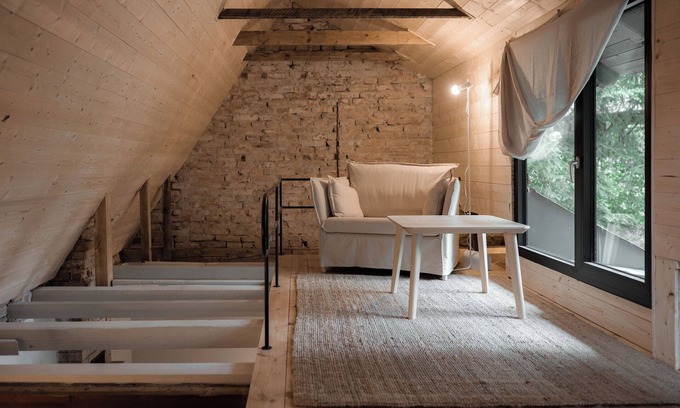 Cerova Cabina | Romantic cabin in the forests of Small Carpathian mountains