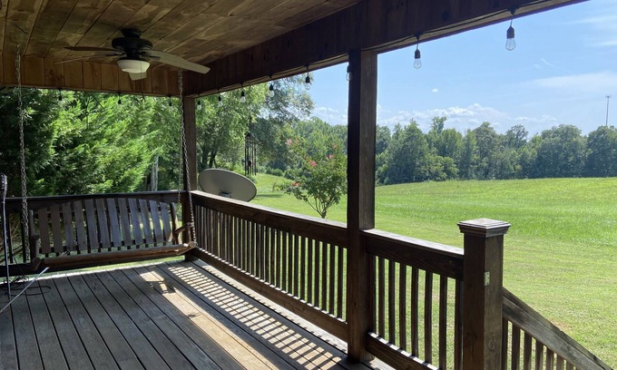 Moore Cabina | Romantic Cabin