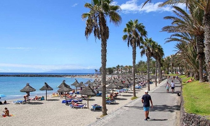 San Eugenio Apartamento | Romantic Viña Del Mar - Pool - 1 min from the beach!