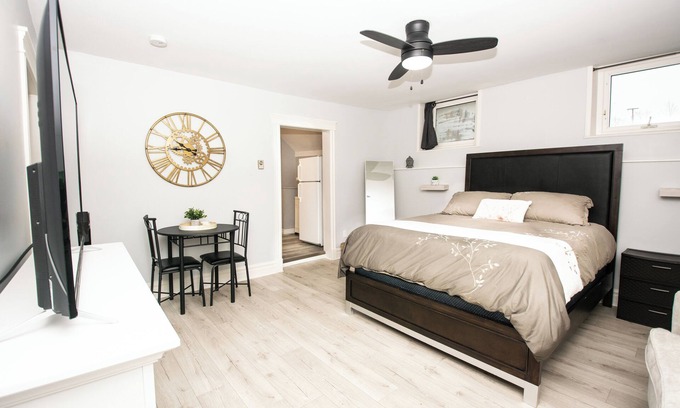 Saint John Apartamento | Romantic Escape for Couples Near Uptown Saint John