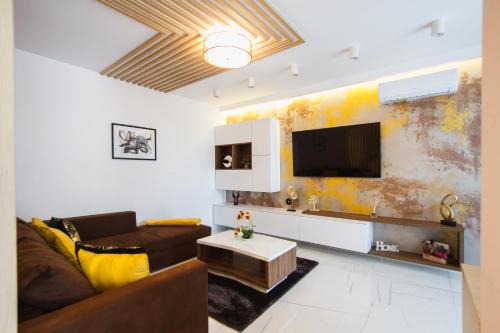 Oradea Apartamento | Romantic getaway at West Residence