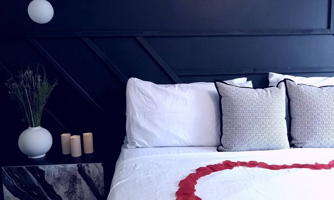 South Holland Casa | Luxury Romantic Private Escape for Couples – Perfect for Special Occasions