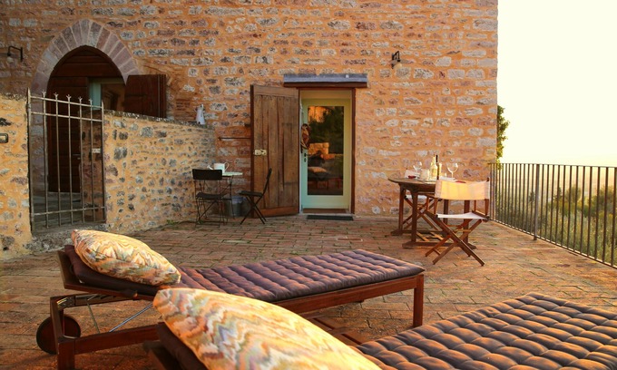 Spello Apartamento | Romántica residencia histórica con una gran terraza panorámica y espectaculares puestas de sol.
