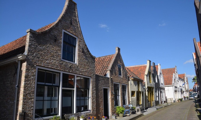 Zierikzee Casa | ¡Romántica casa de vacaciones en el corazón de Zierikzee!
