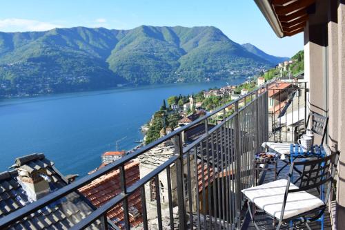 Laglio Casa | Romantic home stone with amazing view lake of Como and Oleandra