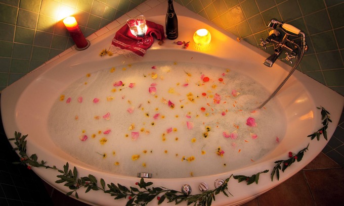 Laroya Otro | casa romantica para 2 personas con jacuzzi