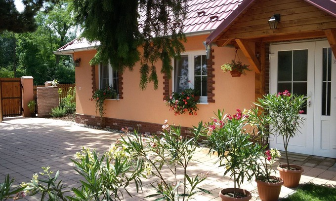 Jahodna Casa | Casa romántica Majer Biffar