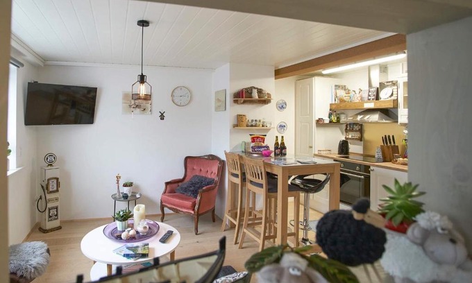 Klaksvik Apartamento | Romantic Klaksvik apartment