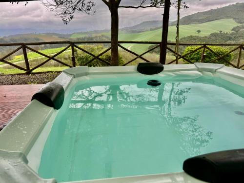 Montecchio Chalet De Esquí | Romantic love-nest villa Spa in Beautiful Umbria