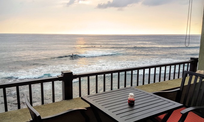 Kailua-Kona Condominio | Penthouse romántico frente al mar condominio con aire acondicionado y vistas fabulosas