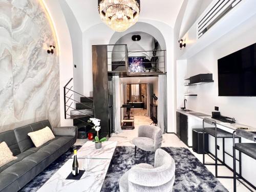 Sallustiano Casa | Romantic Rome Suite Aureliana
