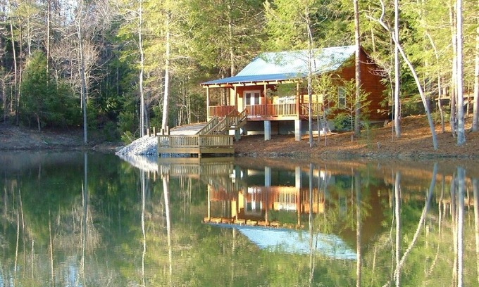 Muddy Pond Cabina | aislado, romántico, alquiler de cabaña para 2, cerca de Cookeville, Crossville, TN