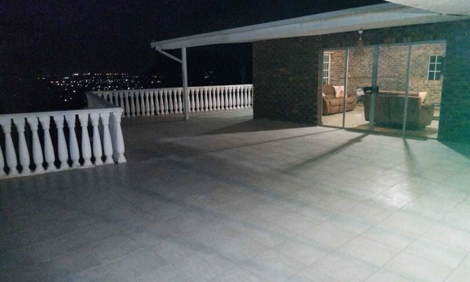 Newcastle Casa | Romantic , serene and spacious home for lasting memories suitable for events too