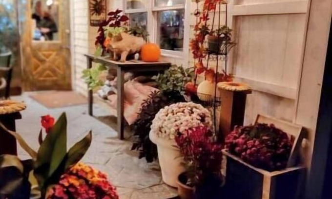 Westtown Apartamento | Romantic spot above restaurant., ideal for the gourmet