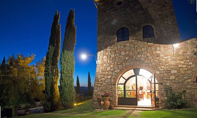 Cinigiano Apartamento | Romántico apartamento de piedra con piscina y cerca del mar
