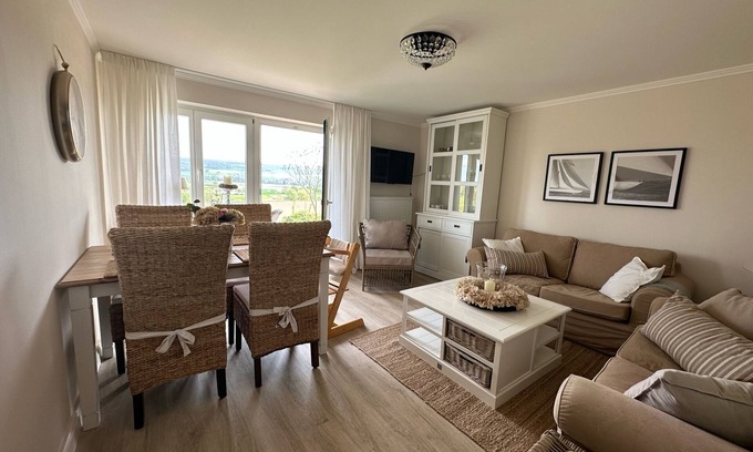 Hoexter Apartamento | Romantic & stylish vacation apartment with two terraces and fantastic views
