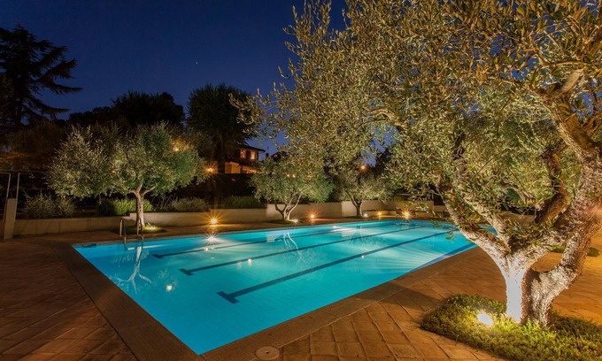 Zona LVIII Prima Porta Villa | Villa cerca de Roma con gran piscina privada