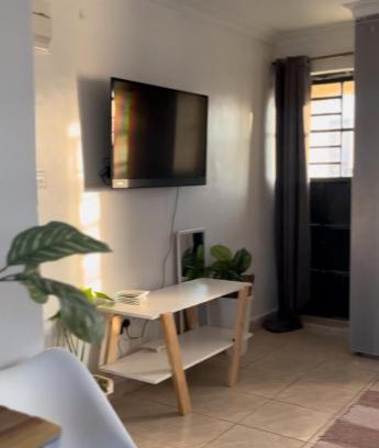 Nairobi Cama Y Desayuno | Rooftop Studio Apartment - Mirema