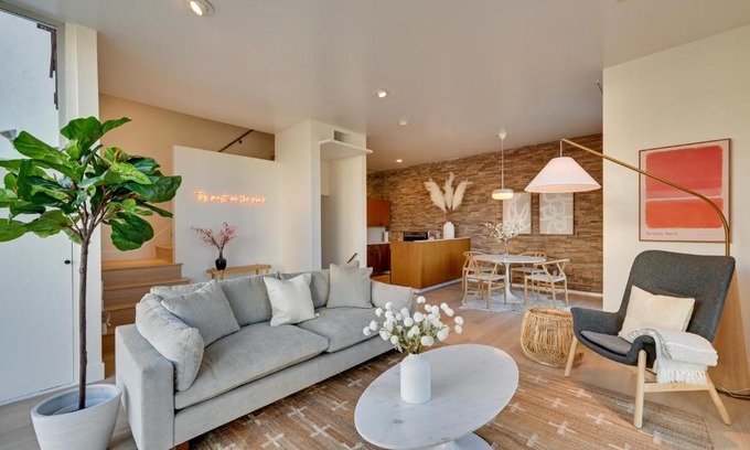 Little Italy Casa | Rooftop with Views Modern Little Italy Townhome