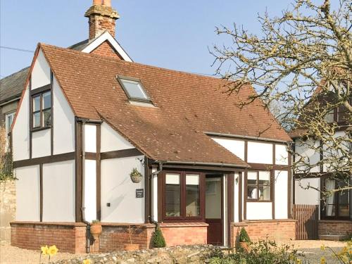 Yarmouth Casa | Rookmead Cottage