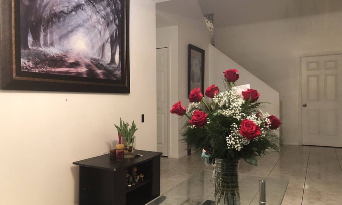 Spring Hill Cabaña | Room#1 spacious 1st floor Room