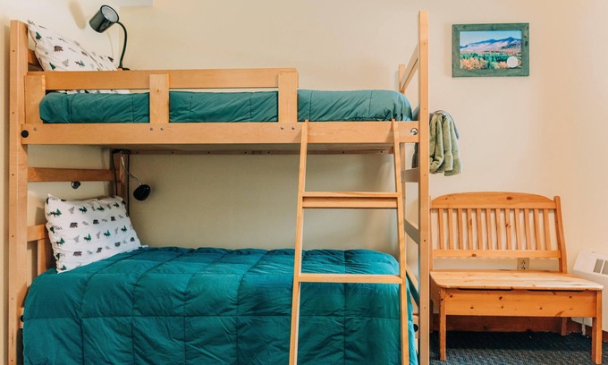 Bretton Woods Condominio | Room, 2 Bunks, Shared Bathroom