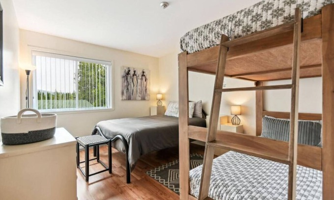 Saint Donat Cama Y Desayuno | Room 7: The Audacious