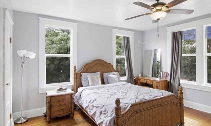 Providencia Park Cabaña | Room B, right in the action of West Palm Beach!