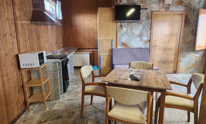 Marcelle Apartamento | Room 'Casa Jardín Habitación Cuádruple J' with Private Pool, Shared Terrace and Shared Garden