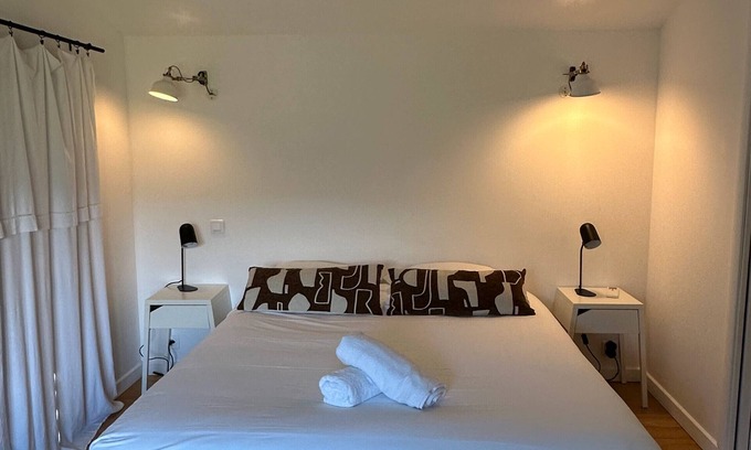 Murato Apartamento | Habitación 'Chambre 1 - 1er Étage' con vistas a la montaña, Wi-Fi y aire acondicionado