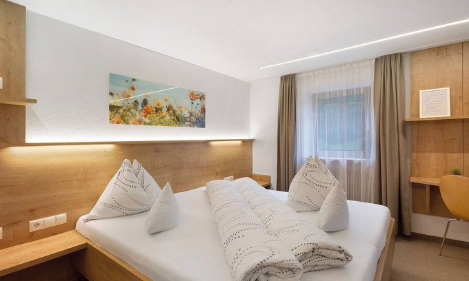 Valle Aurina Apartamento | Habitación 'Ederhof 4' con vistas a la montaña, terraza compartida y Wi-Fi