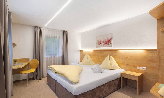 Valle Aurina Apartamento | Habitación 'Ederhof 5' con vistas a la montaña, terraza compartida y Wi-Fi