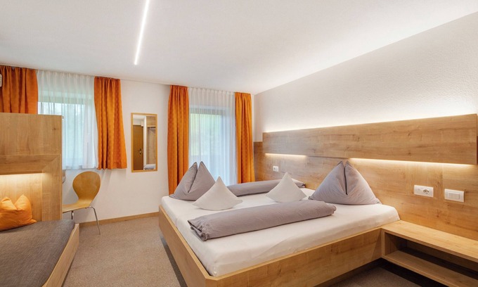Valle Aurina Apartamento | Habitación 'Ederhof 6' con vistas a la montaña, terraza compartida y Wi-Fi