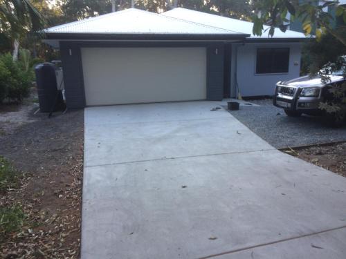Rainbow Beach Casa | Room for rent