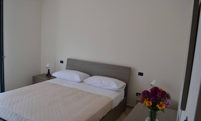 Pimonte Cama Y Desayuno | Cozy room of a house in the mountains, a few miles from Sorrento and Amalfi