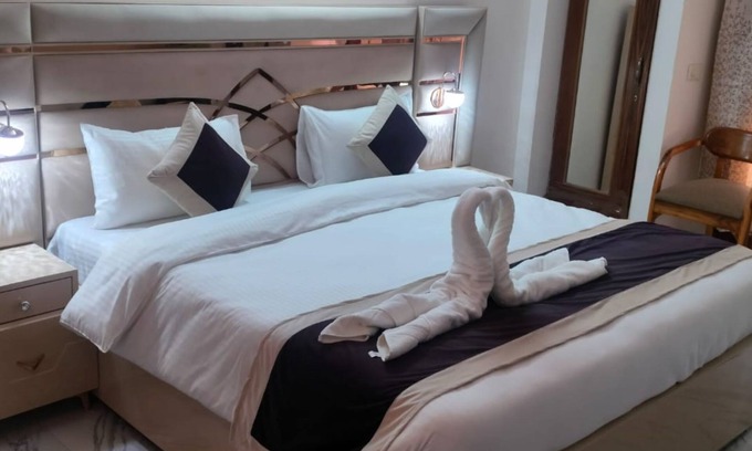 South Extension Casa | Room in B&B - Bed And Breakfast cum Home Stay