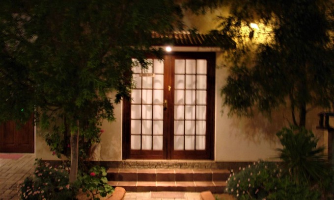 Swakopmund Casa | "room in B&B - Room for 6 - Amarachi Guesthouse in Swakopmund Namibia Near Beach and Malls!"