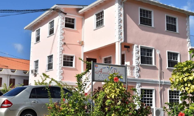Castries Villa | Room in Guest Room - Aanola Villas 6a Tranquil Privy Bedroom