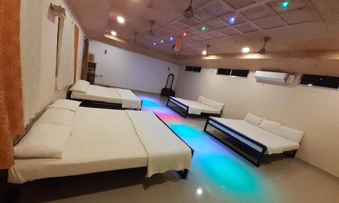 Anaimalai Casa | Room in Lodge - Royal Cottage, Anaimalai Room 7
